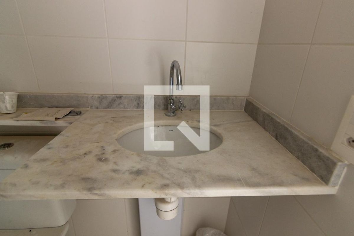 Apartamento à Venda - Jardim do Lago, 2 Quartos,  52 m2 em , Campinas - sp | SoloBR