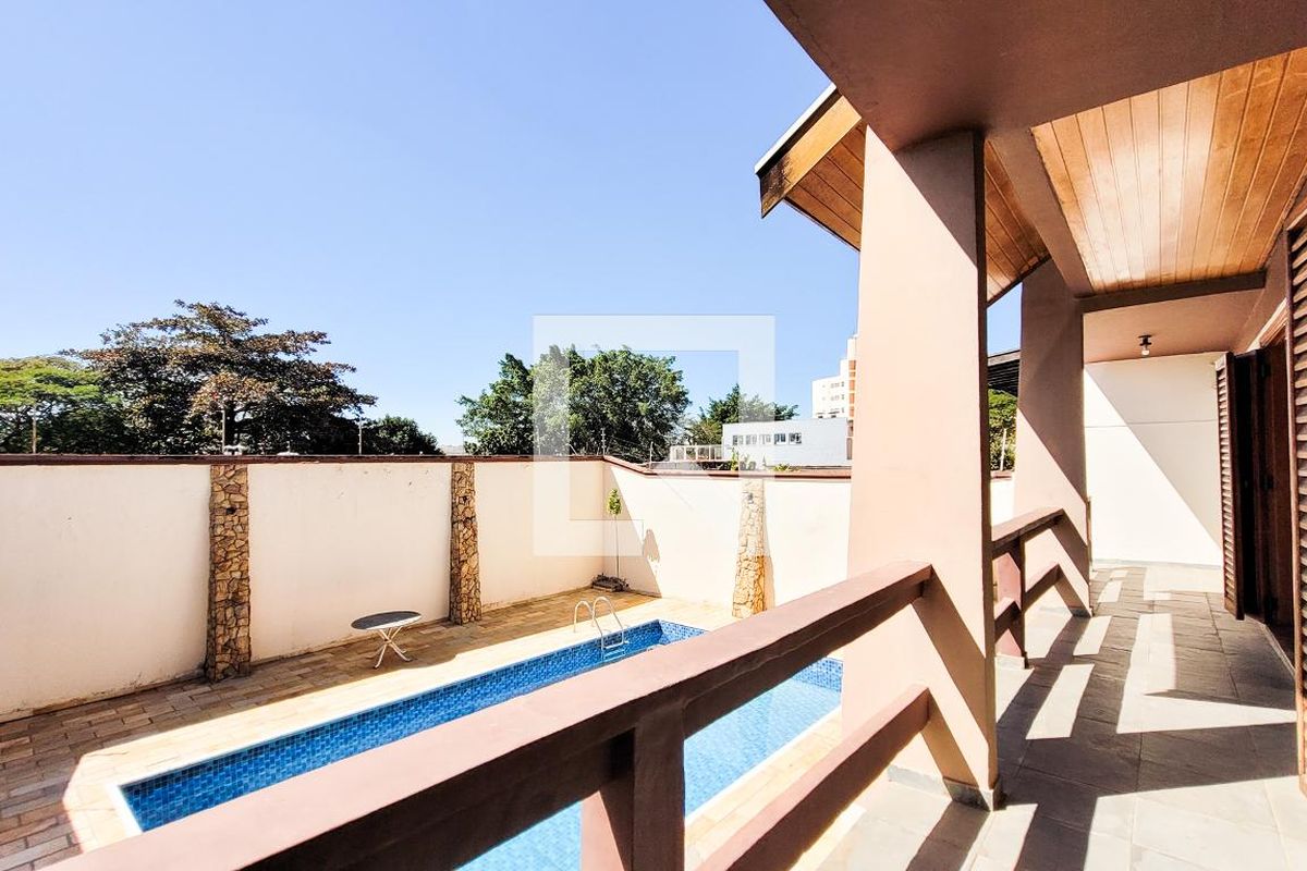 Casa à Venda - Jardim Flamboyant, 4 Quartos,  498 m2 em , Campinas - sp | SoloBR