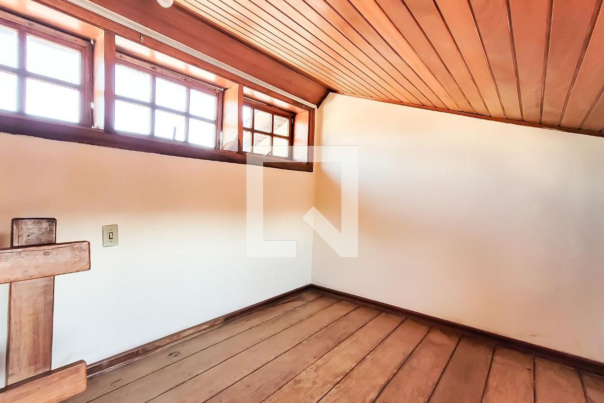 Casa à Venda - Jardim Flamboyant, 4 Quartos,  498 m2 em , Campinas - sp | SoloBR