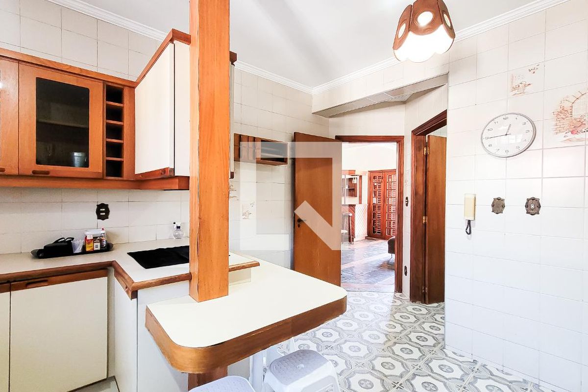 Casa à Venda - Jardim Flamboyant, 4 Quartos,  498 m2 em , Campinas - sp | SoloBR
