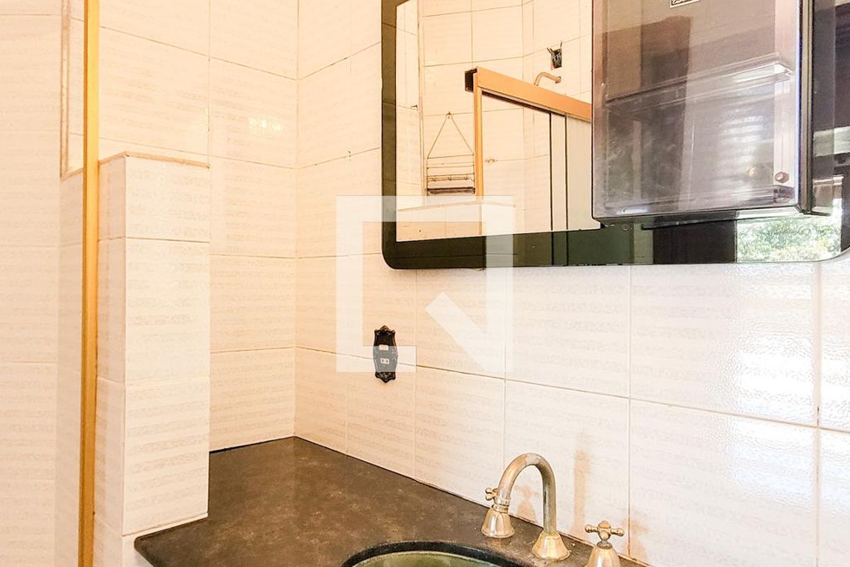 Casa à Venda - Jardim Flamboyant, 4 Quartos,  498 m2 em , Campinas - sp | SoloBR