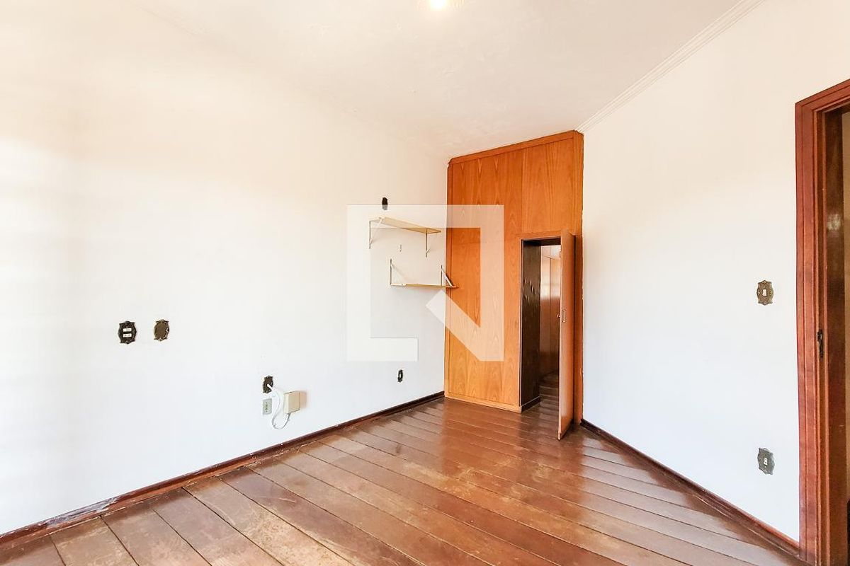 Casa à Venda - Jardim Flamboyant, 4 Quartos,  498 m2 em , Campinas - sp | SoloBR
