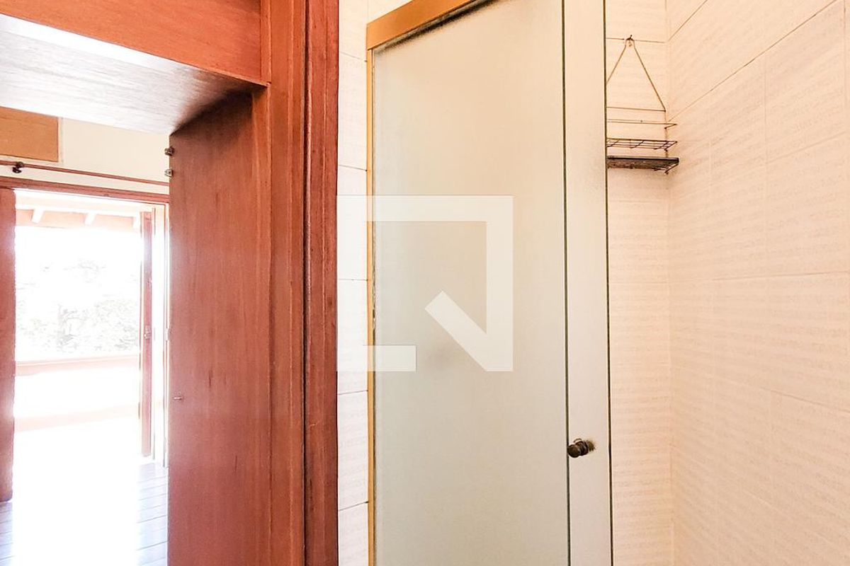 Casa à Venda - Jardim Flamboyant, 4 Quartos,  498 m2 em , Campinas - sp | SoloBR