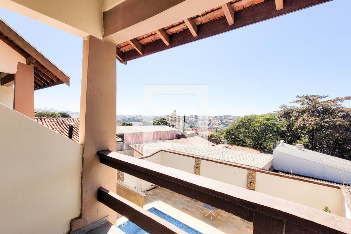 Casa à Venda - Jardim Flamboyant, 4 Quartos,  498 m2 em , Campinas - sp | SoloBR