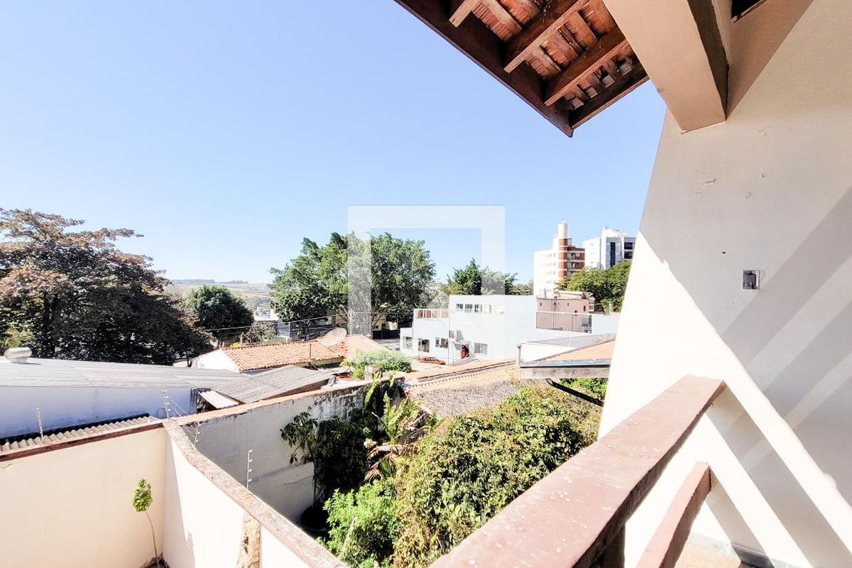 Casa à Venda - Jardim Flamboyant, 4 Quartos,  498 m2 em , Campinas - sp | SoloBR