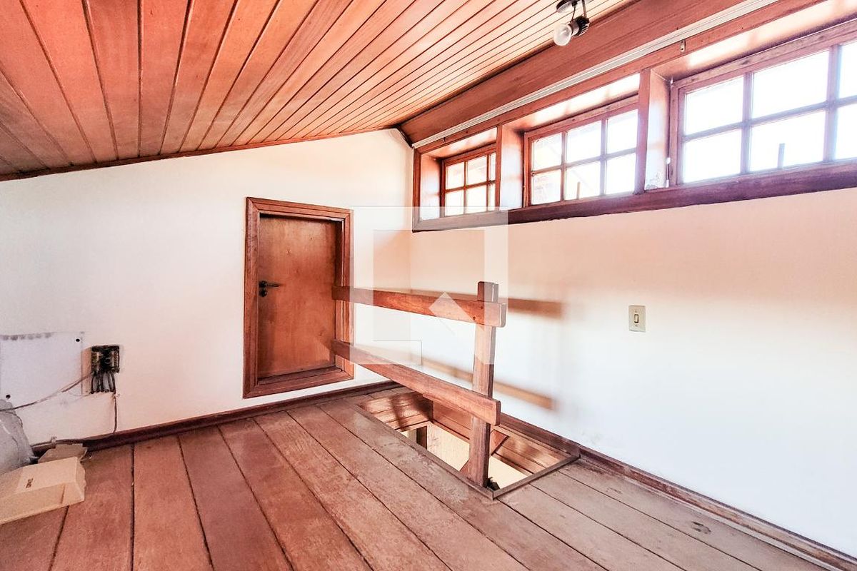 Casa à Venda - Jardim Flamboyant, 4 Quartos,  498 m2 em , Campinas - sp | SoloBR