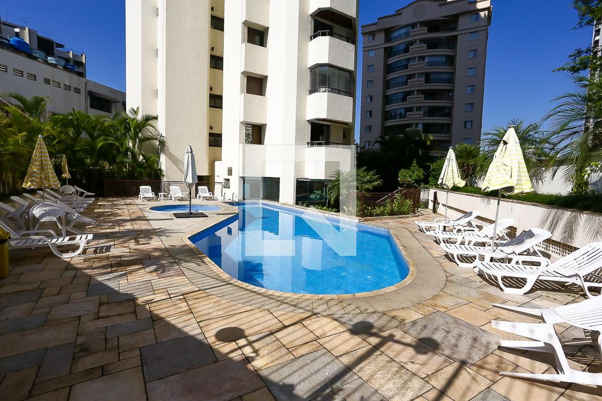 Apartamento, 3 quartos, 200 m² - Foto 128