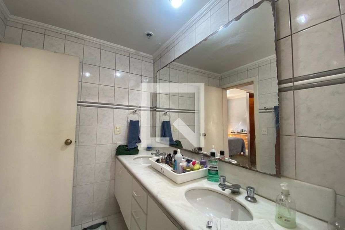 Apartamento, 5 quartos, 213 m² - Foto 82