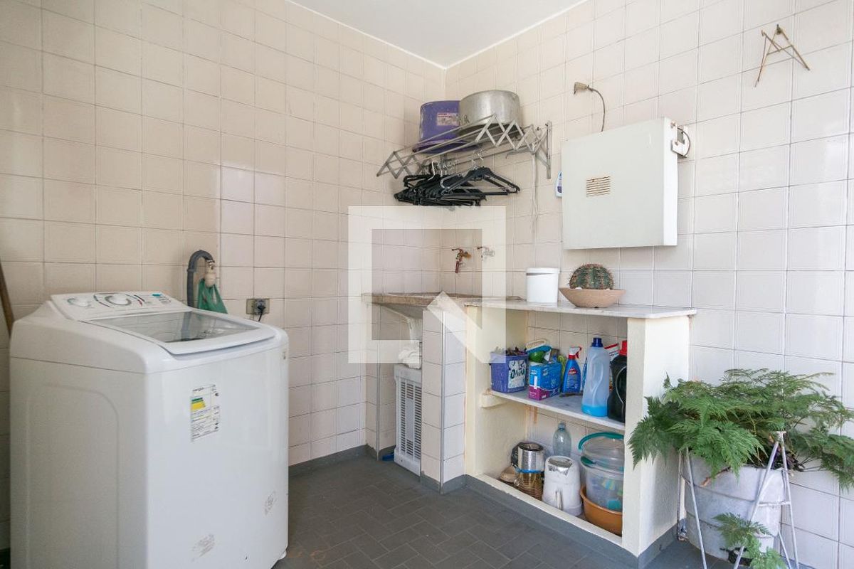 Casa, 3 quartos, 230 m² - Foto 105