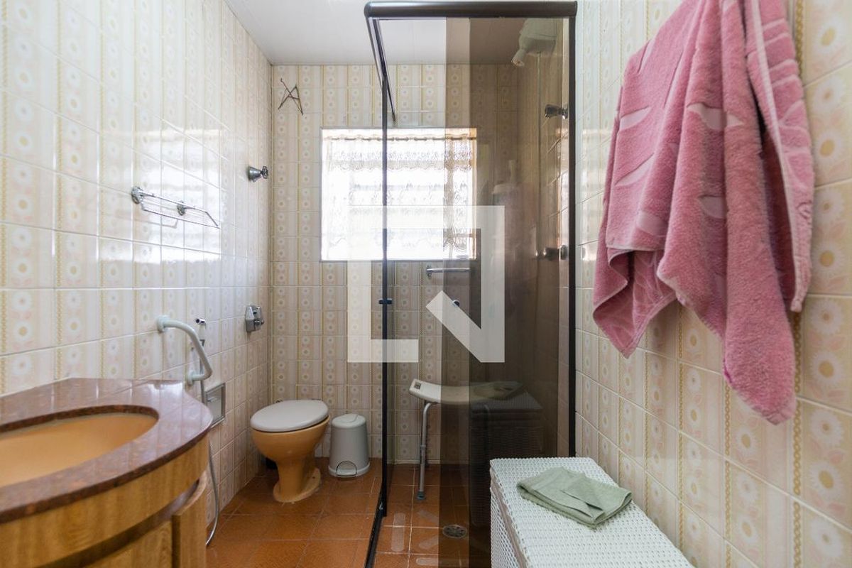 Casa, 3 quartos, 230 m² - Foto 35