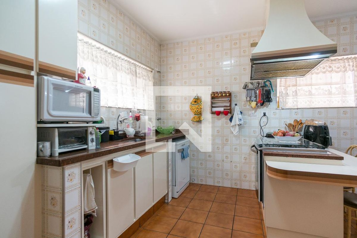 Casa, 3 quartos, 230 m² - Foto 75