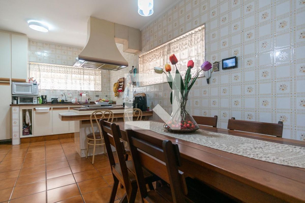 Casa, 3 quartos, 230 m² - Foto 67