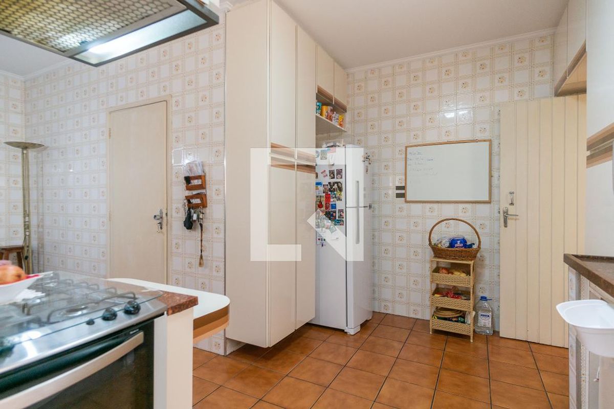 Casa, 3 quartos, 230 m² - Foto 79