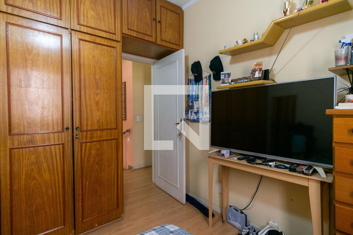 Casa, 3 quartos, 230 m² - Foto 47