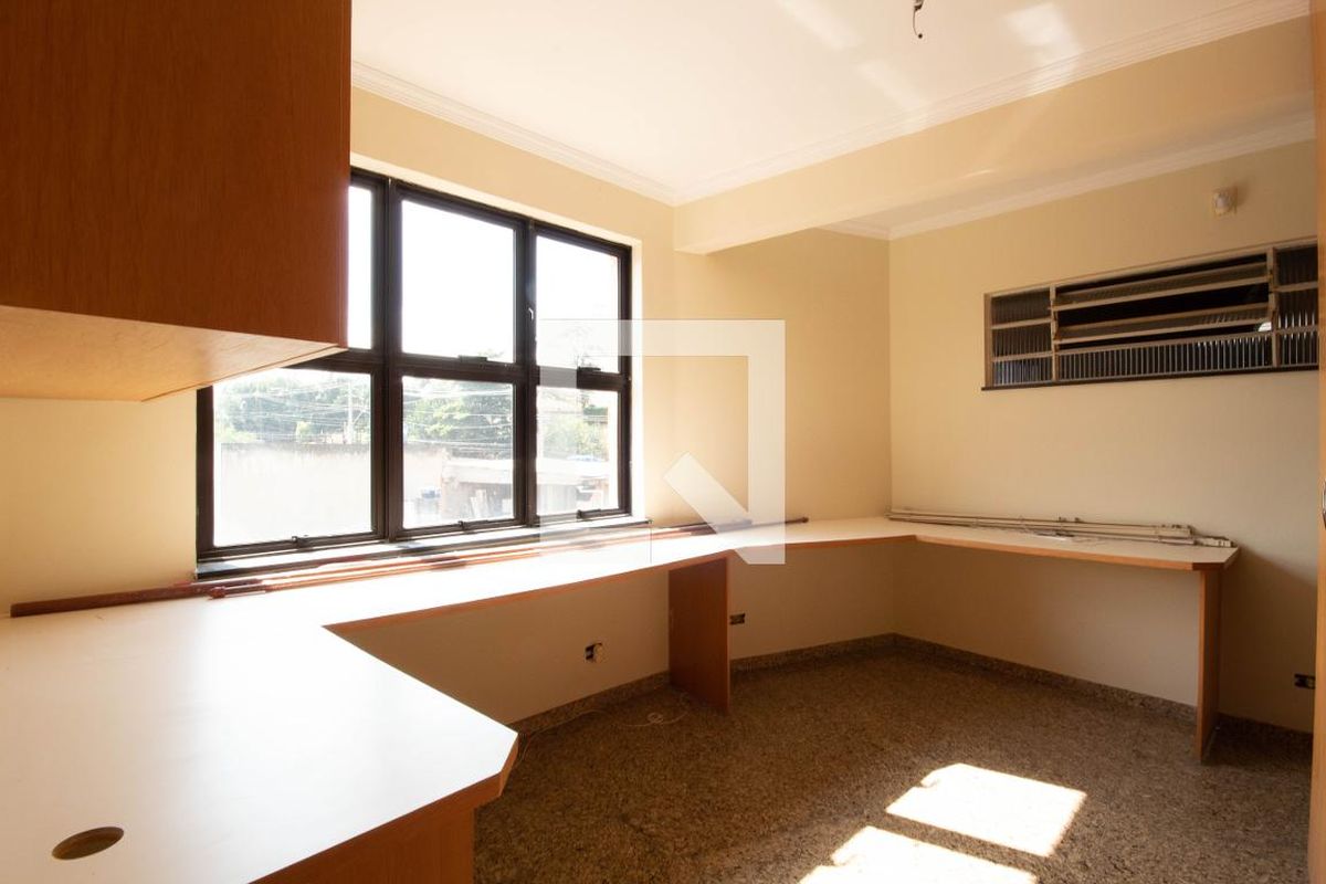 Casa, 3 quartos, 180 m² - Foto 14