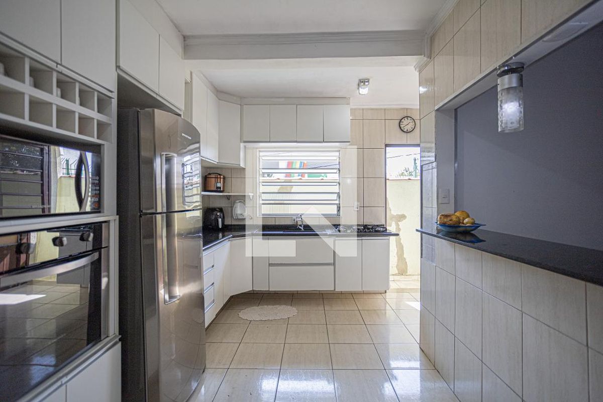 Casa, 4 quartos, 255 m² - Foto 74