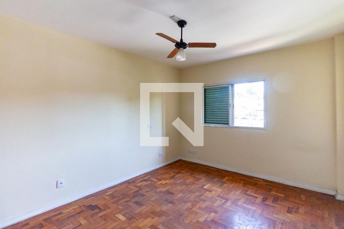 Casa, 4 quartos, 270 m² - Foto 42