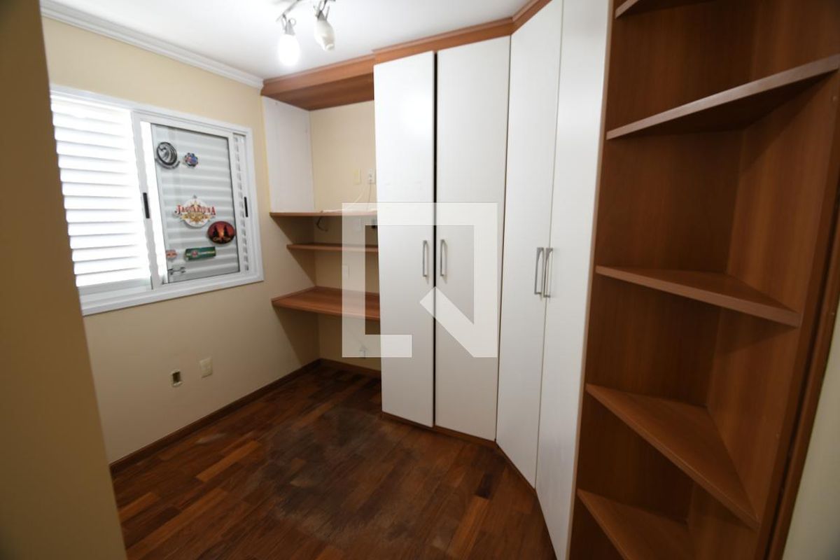 Apartamento à Venda - Mansões Santo Antônio, 4 Quartos,  213 m2 em , Campinas - sp | SoloBR