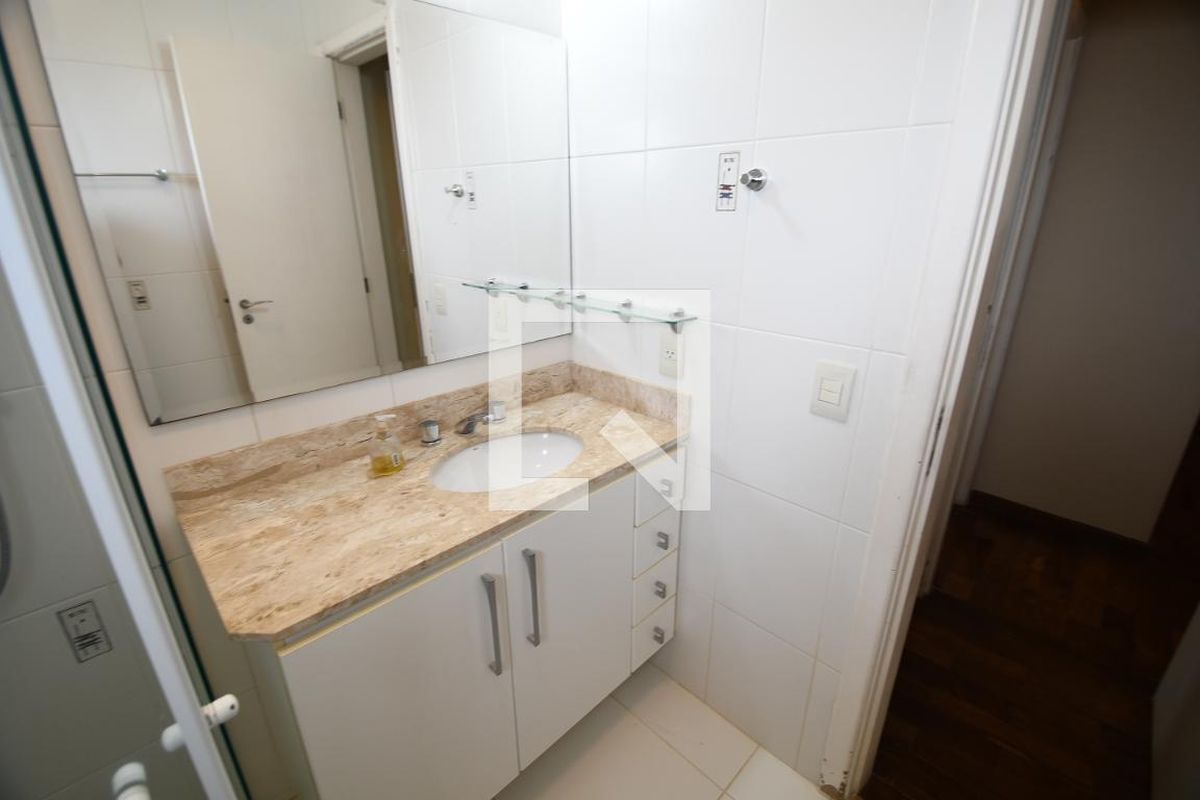 Apartamento à Venda - Mansões Santo Antônio, 4 Quartos,  213 m2 em , Campinas - sp | SoloBR