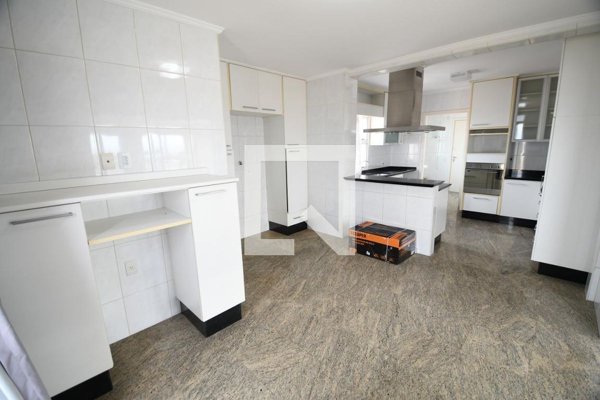 Apartamento à Venda - Mansões Santo Antônio, 4 Quartos,  213 m2 em , Campinas - sp | SoloBR