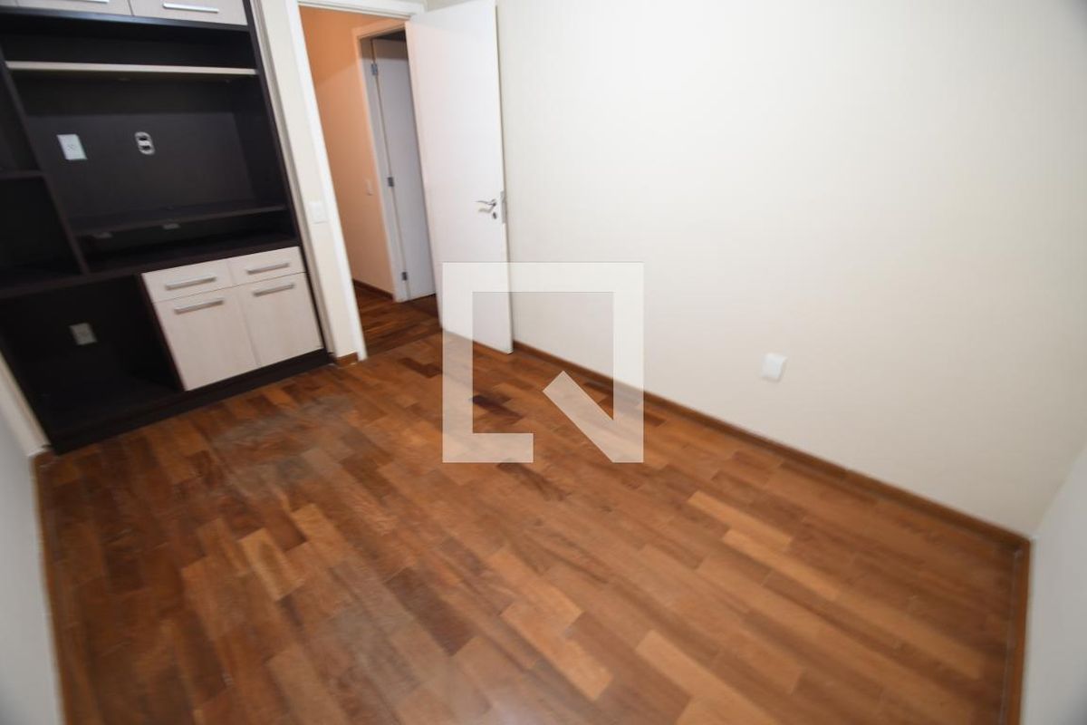 Apartamento à Venda - Mansões Santo Antônio, 4 Quartos,  213 m2 em , Campinas - sp | SoloBR