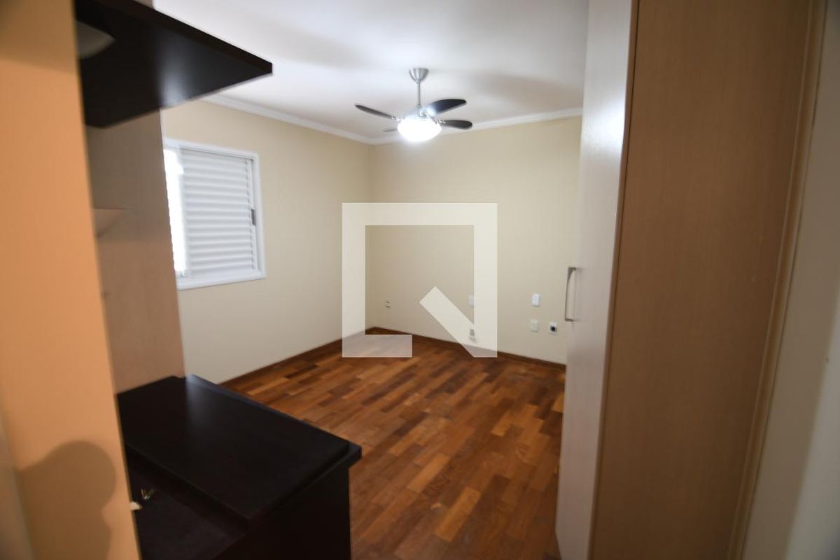Apartamento à Venda - Mansões Santo Antônio, 4 Quartos,  213 m2 em , Campinas - sp | SoloBR