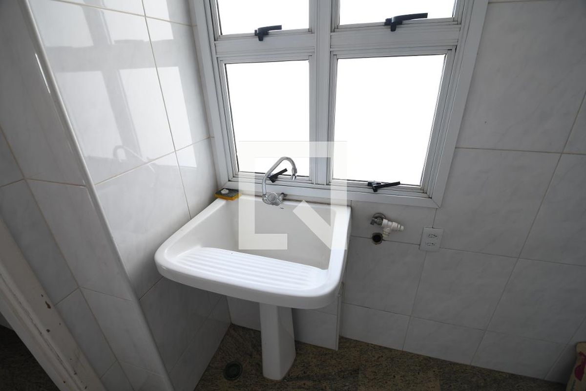Apartamento à Venda - Mansões Santo Antônio, 4 Quartos,  213 m2 em , Campinas - sp | SoloBR