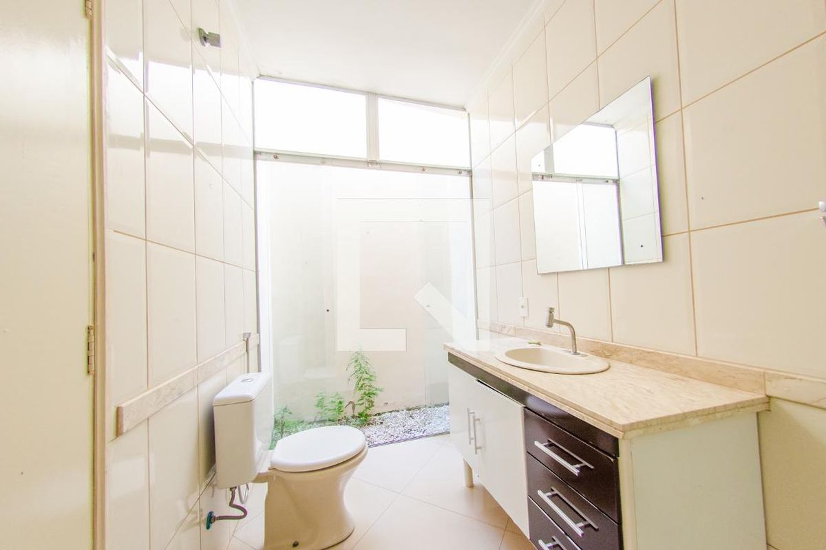 Casa à Venda - Jardim Flamboyant, 3 Quartos,  137 m2 em , Campinas - sp | SoloBR