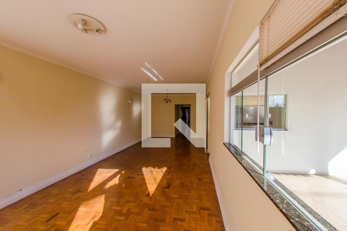 Casa à Venda - Jardim Flamboyant, 3 Quartos,  137 m2 em , Campinas - sp | SoloBR
