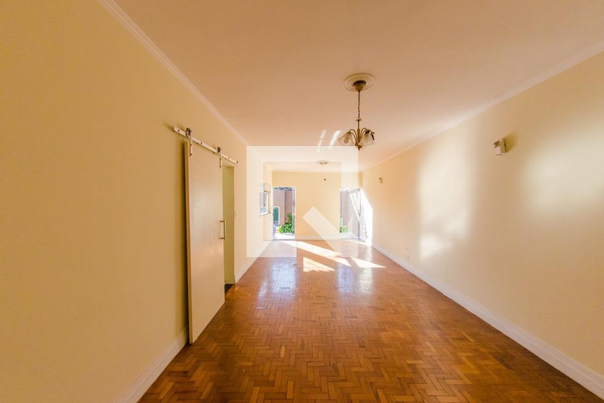 Casa à Venda - Jardim Flamboyant, 3 Quartos,  137 m2 em , Campinas - sp | SoloBR