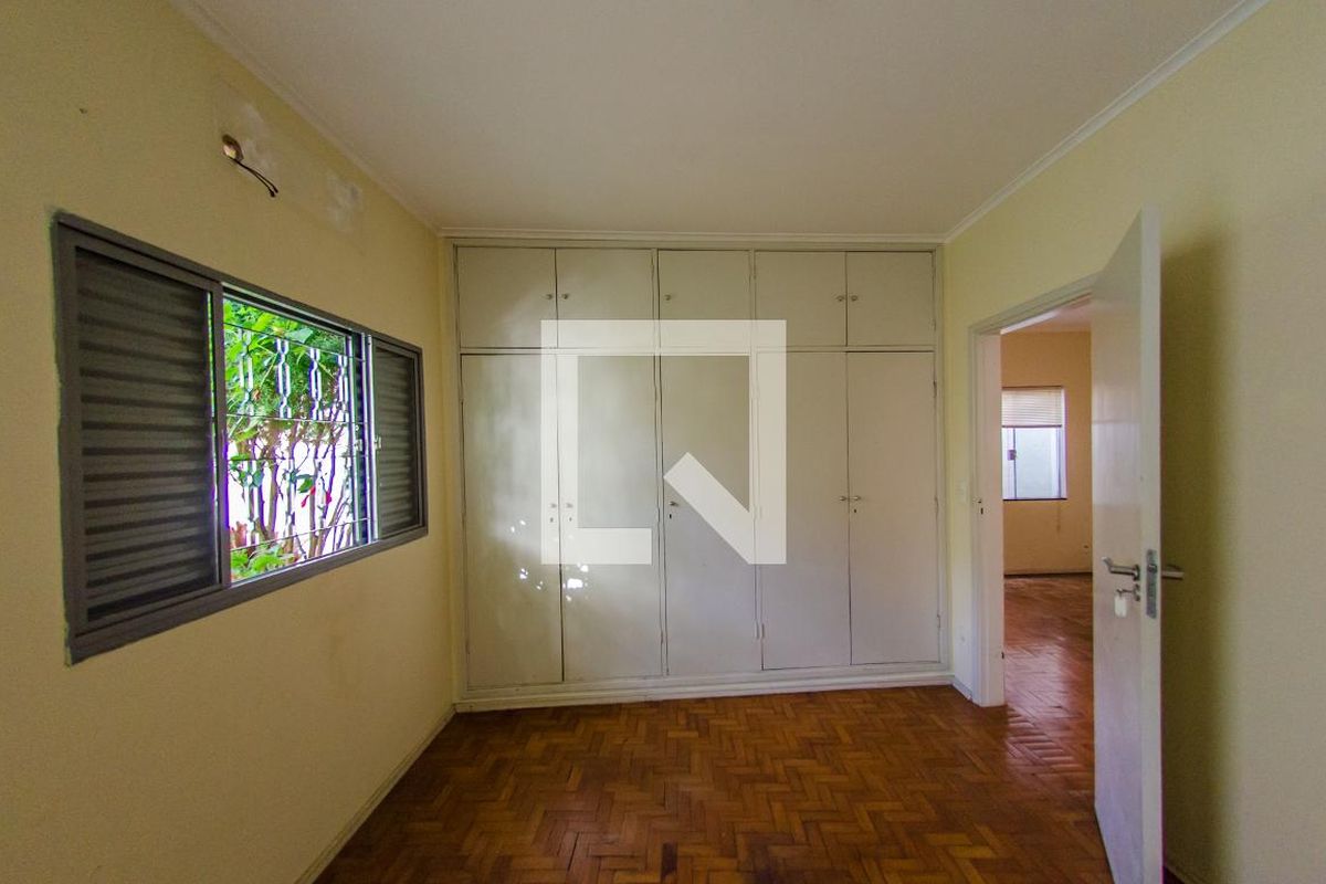 Casa à Venda - Jardim Flamboyant, 3 Quartos,  137 m2 em , Campinas - sp | SoloBR
