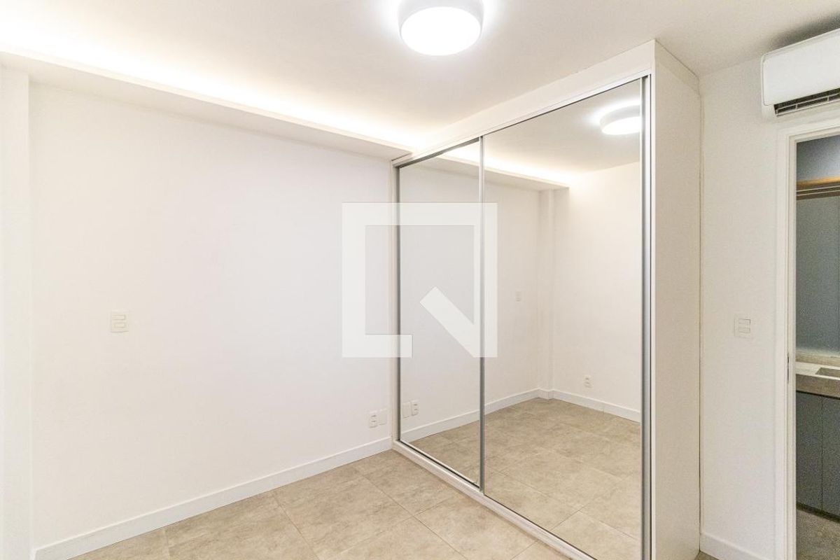 Apartamento, 1 quarto, 57 m² - Foto 8