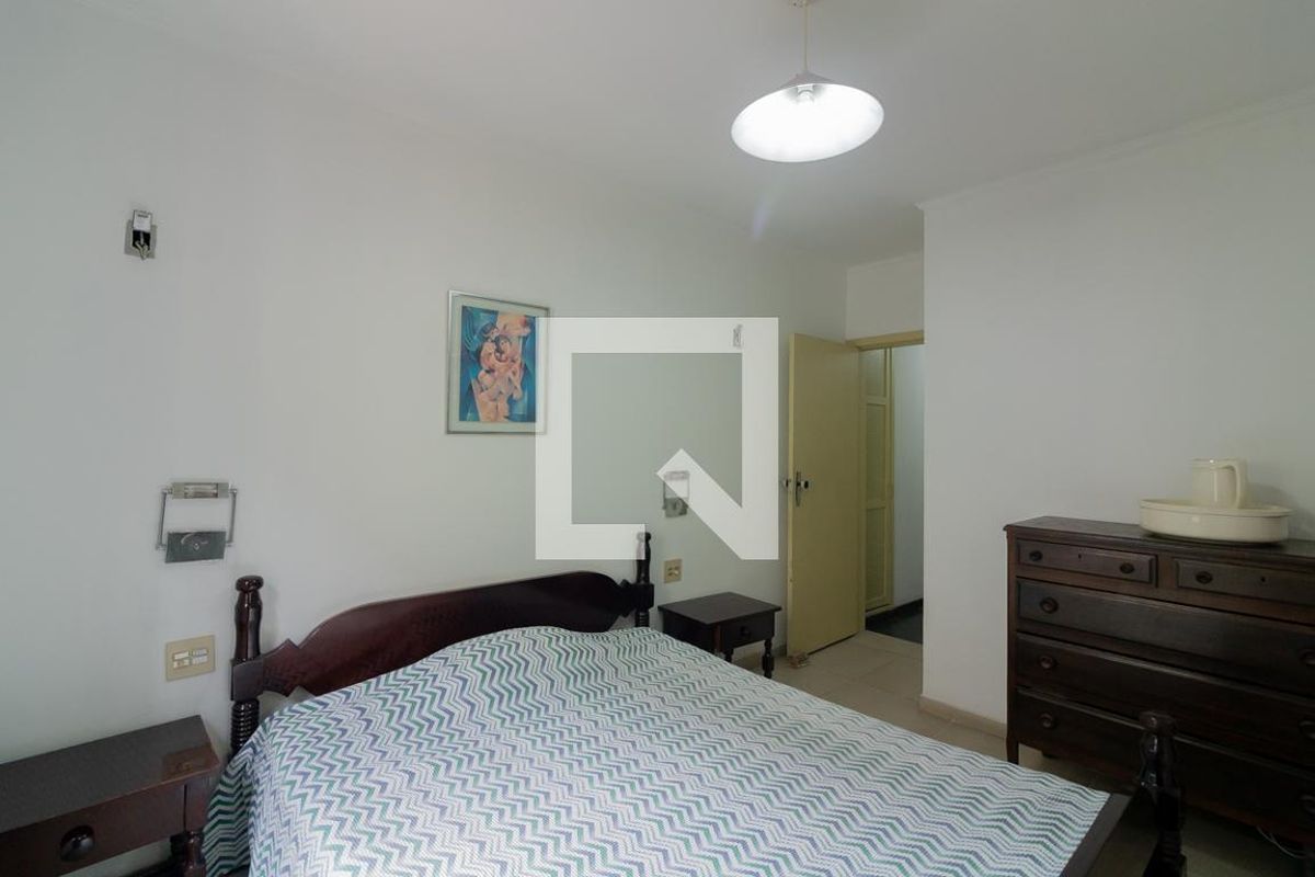 Casa, 3 quartos, 195 m² - Foto 46