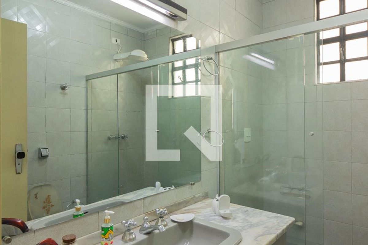 Casa, 3 quartos, 195 m² - Foto 50