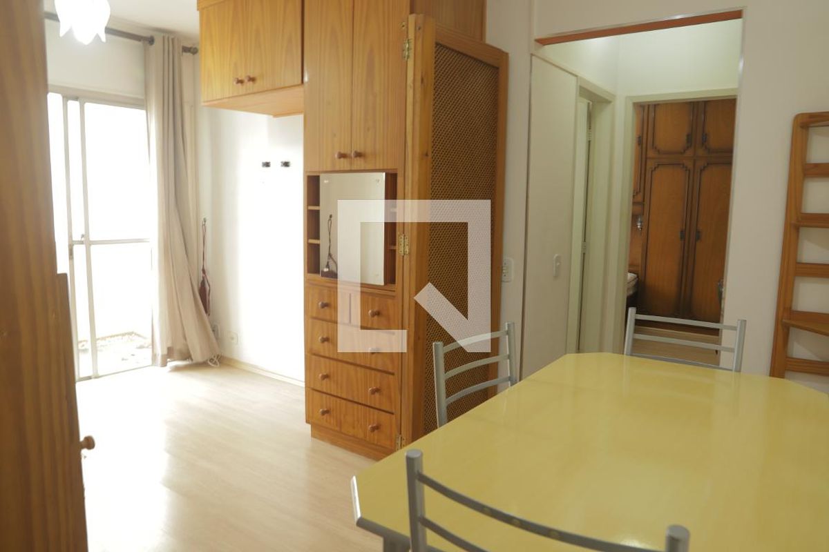 Apartamento, 1 quarto, 46 m² - Foto 2