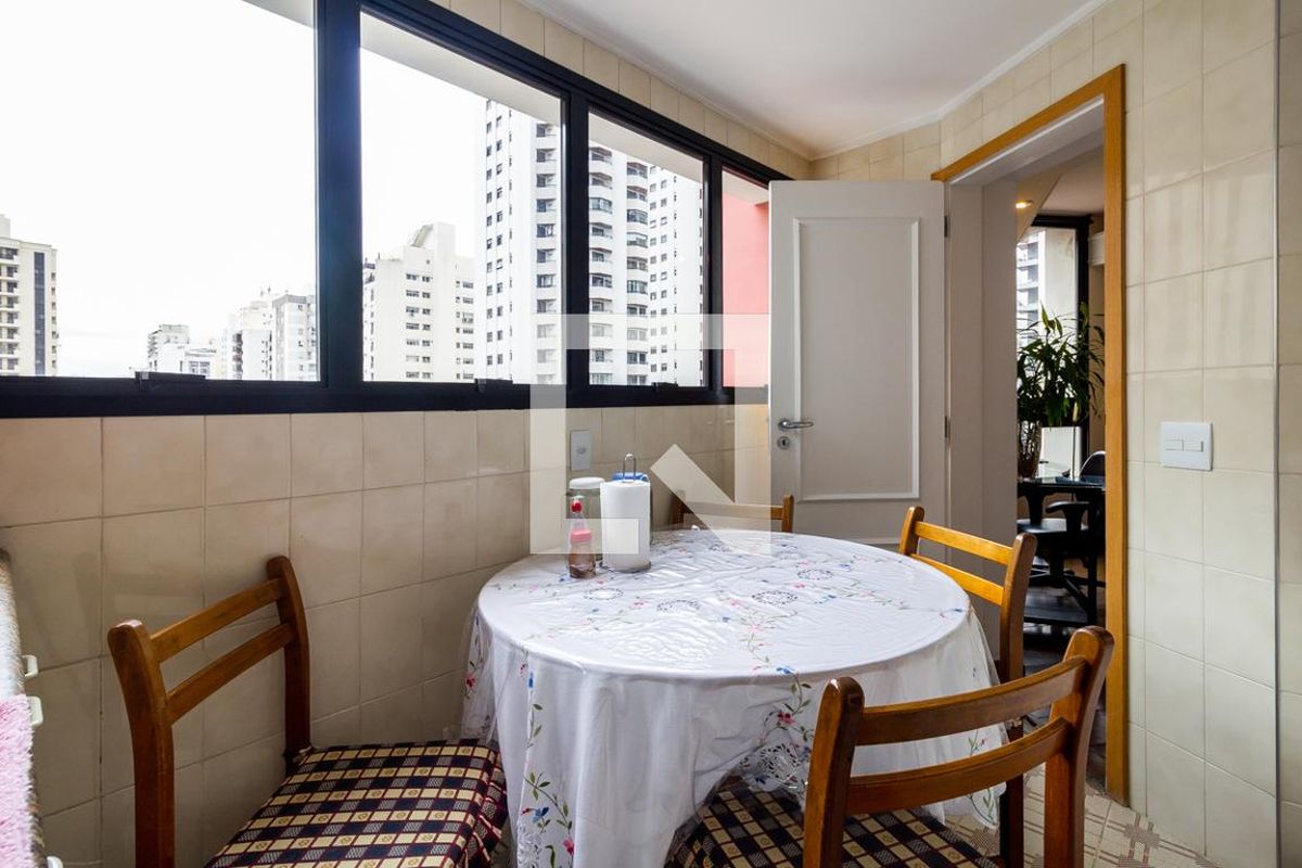 Apartamento, 3 quartos, 210 m² - Foto 34