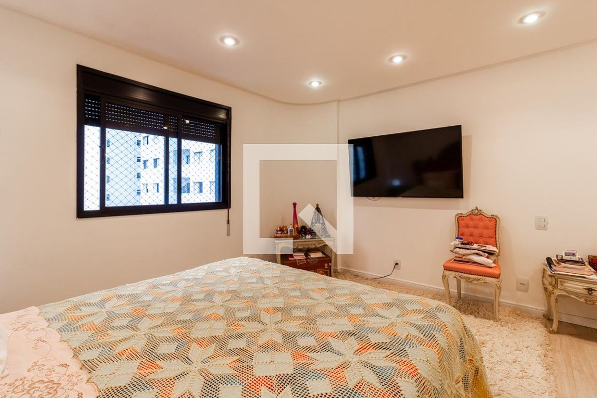 Apartamento, 3 quartos, 210 m² - Foto 20