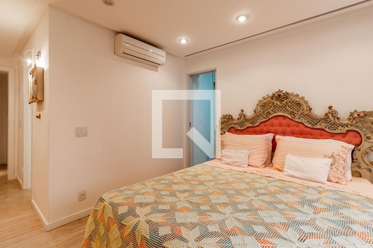 Apartamento, 3 quartos, 210 m² - Foto 21