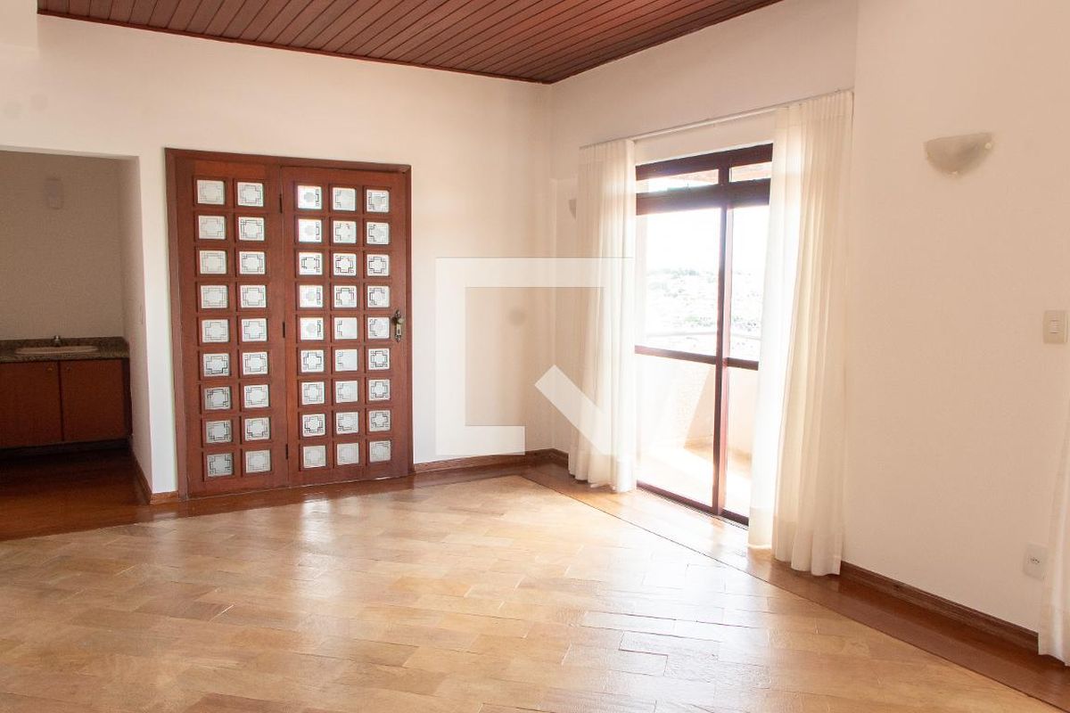 Apartamento à Venda - Jardim Flamboyant, 4 Quartos,  296 m2 em , Campinas - sp | SoloBR