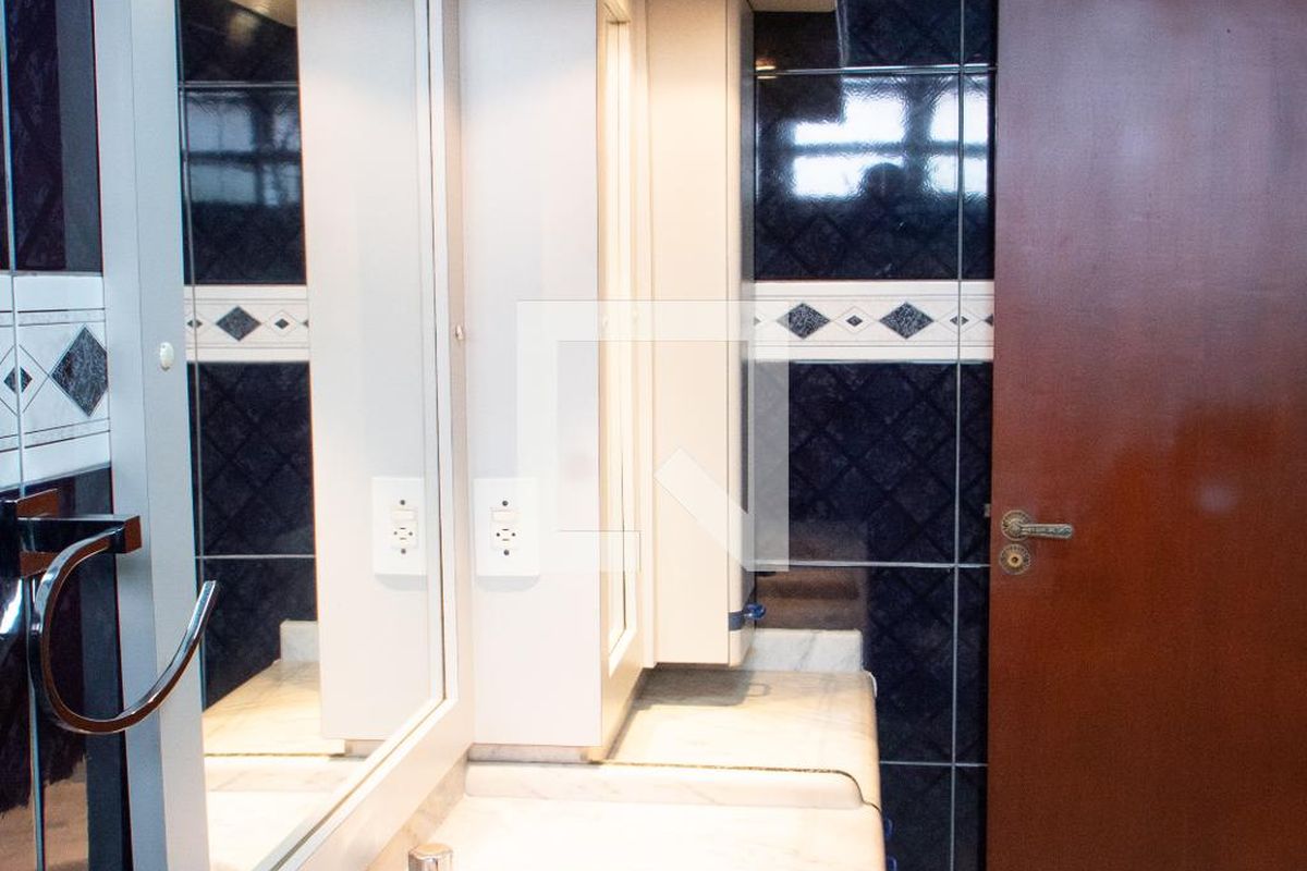 Apartamento à Venda - Jardim Flamboyant, 4 Quartos,  296 m2 em , Campinas - sp | SoloBR