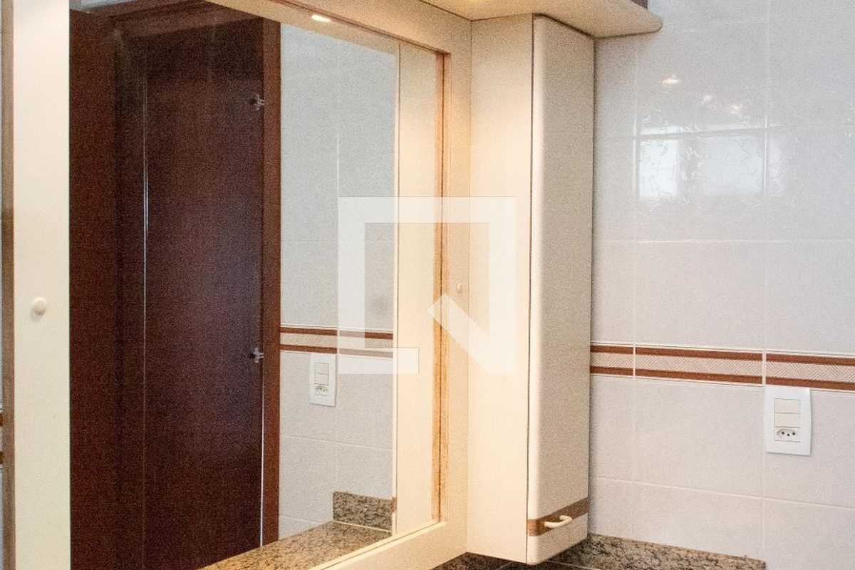 Apartamento à Venda - Jardim Flamboyant, 4 Quartos,  296 m2 em , Campinas - sp | SoloBR