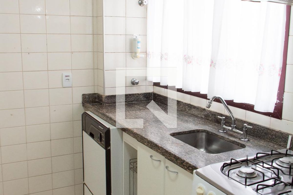 Apartamento à Venda - Jardim Flamboyant, 4 Quartos,  296 m2 em , Campinas - sp | SoloBR