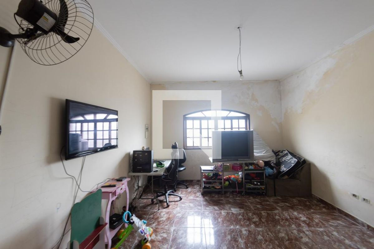 Casa, 2 quartos, 270 m² - Foto 4