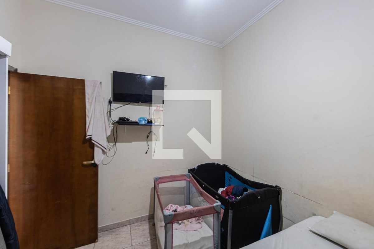 Casa, 2 quartos, 270 m² - Foto 28