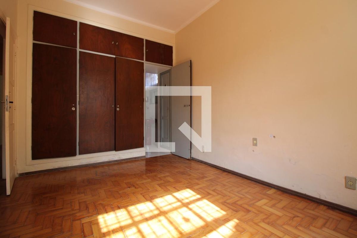 Casa à Venda - Taquaral, 3 Quartos,  190 m2 em , Campinas - sp | SoloBR