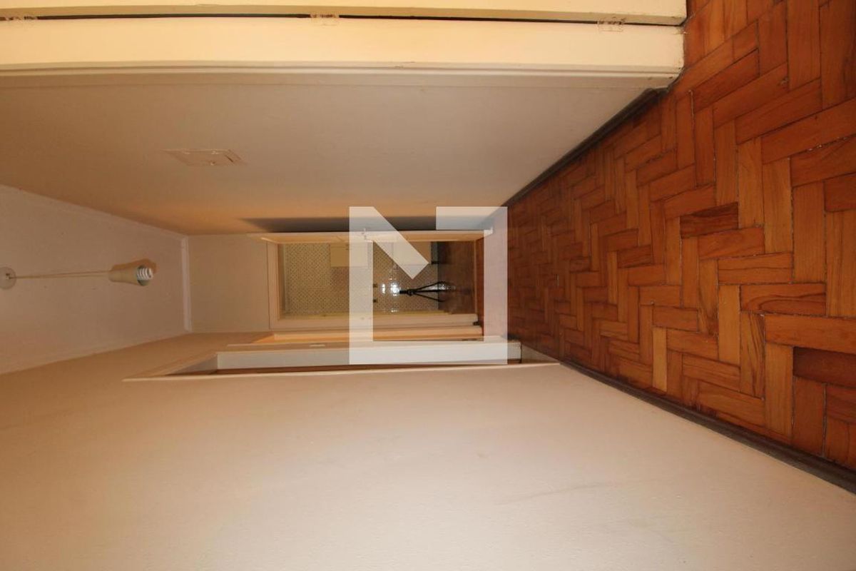 Casa à Venda - Taquaral, 3 Quartos,  190 m2 em , Campinas - sp | SoloBR