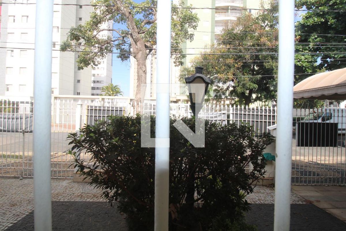 Casa à Venda - Taquaral, 3 Quartos,  190 m2 em , Campinas - sp | SoloBR