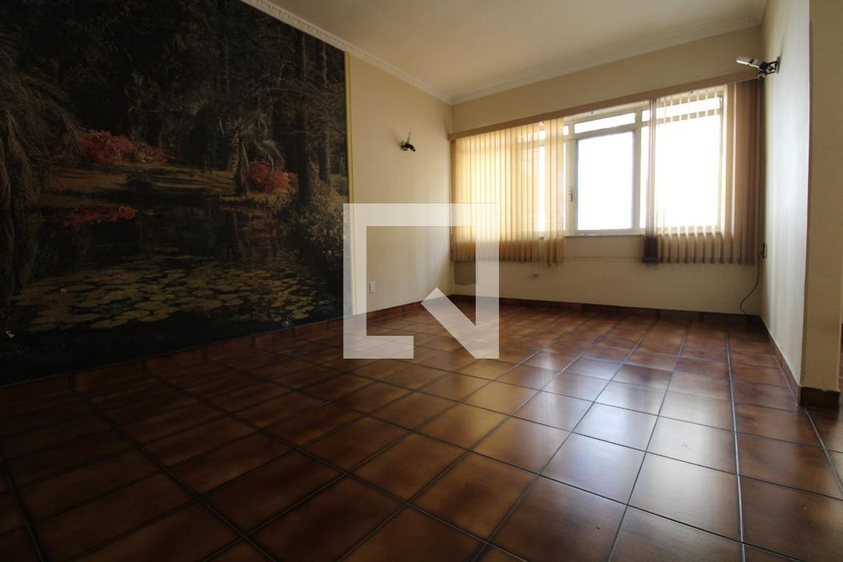Casa à Venda - Taquaral, 3 Quartos,  190 m2 em , Campinas - sp | SoloBR