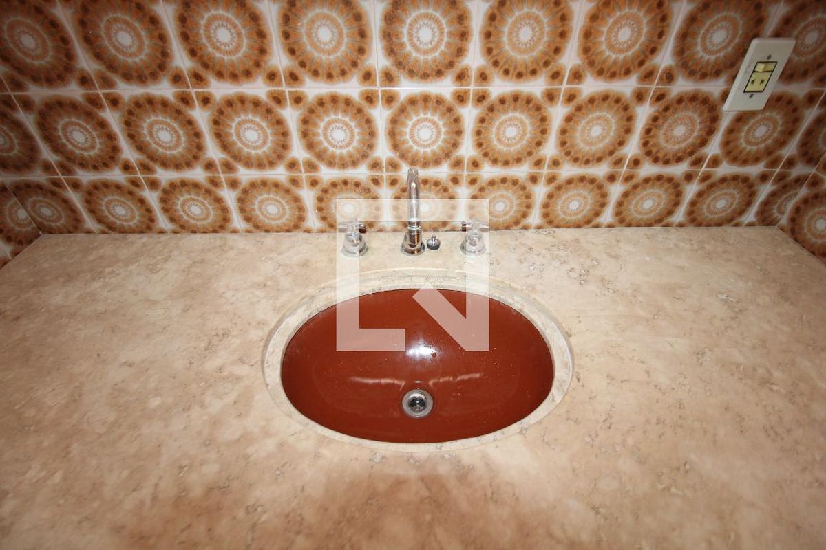 Casa à Venda - Taquaral, 3 Quartos,  190 m2 em , Campinas - sp | SoloBR