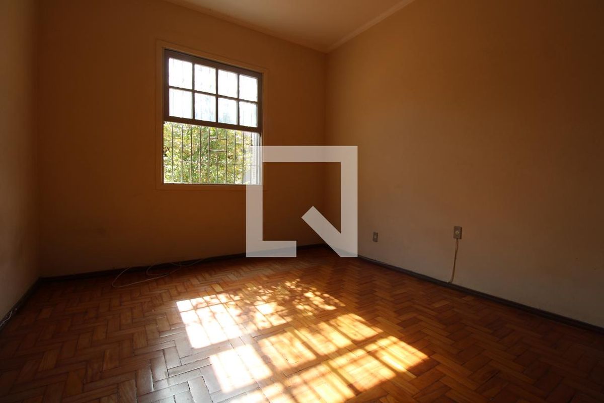 Casa à Venda - Taquaral, 3 Quartos,  190 m2 em , Campinas - sp | SoloBR